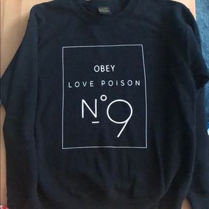 OBEY sweatshirt never worn size small